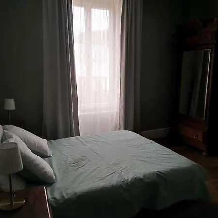 La Taniere Bed & Breakfast *