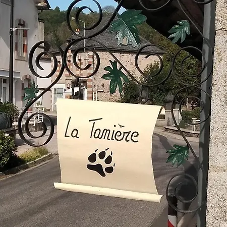 La Taniere Champs-Sur-Tarentaine-Marchal