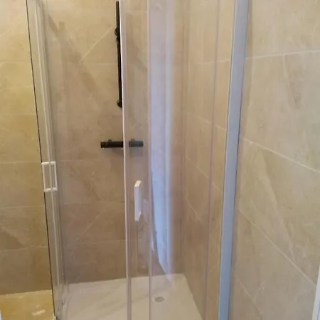 ベッド・アンド・ブレックファスト La Taniere Champs-Sur-Tarentaine-Marchal